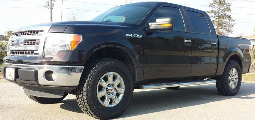 2013 Ford F150 with 2.5" leveling kit