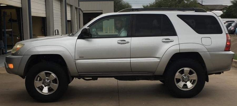 2004 4 Runner 2WD SR5 V8 with Traxda 3†lift kit