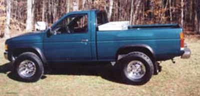 1996 Nissan 4x4 with 2" Superlift suspension lift kit