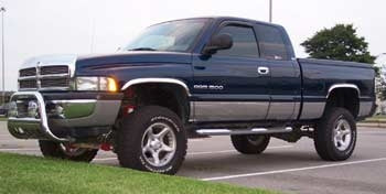 2001 Dodge Ram 1500 4x4 Skyjacker 3" lift kit