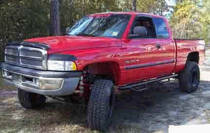 2000 4WD Dodge 1500 with Skyjacker 3" suspension lift kit, 2" Revtek coil spacers