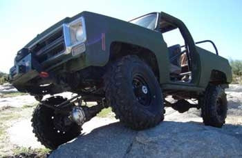 1976 GMC Jimmy with 6" suspension lift kit