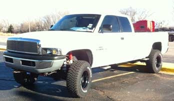 1996 4WD Dodge Ram 1500 with Skyjacker Class II 5" lift kit