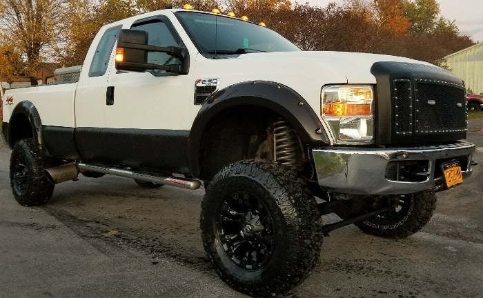 2009 F250 with 6" Rough Country lift kit