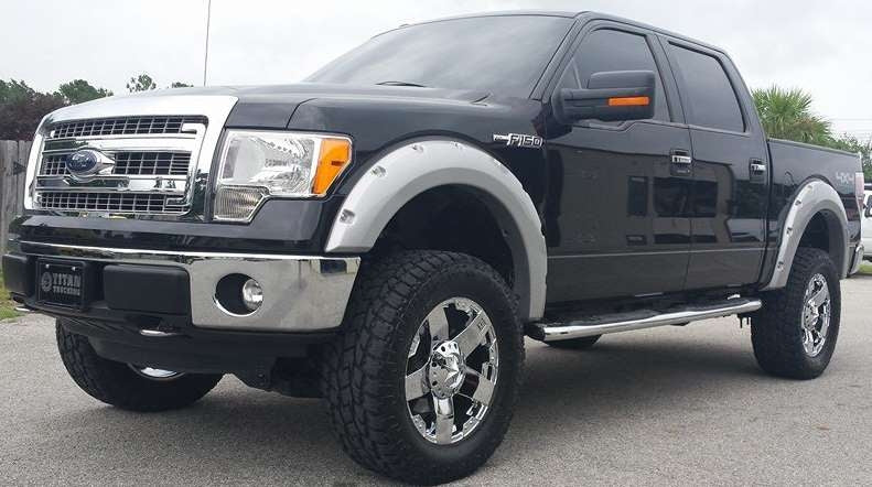 2013 Ford F150 with Skyjacker 4.5" lift kit