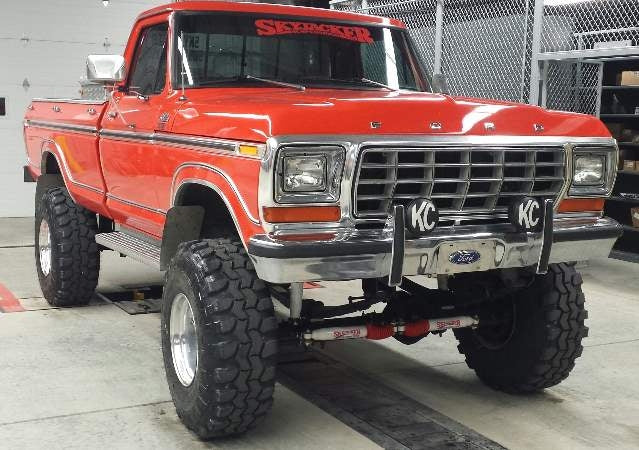 1979 Ford F250 with custom fabrication to make a 10" lift kit