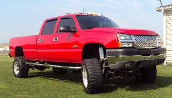 2005 Chevrolet 3500HD Duramax with Fabtech 8" lift kit