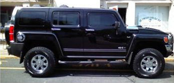 2006 Hummer H-3 with Traxda 2.5" leveling kit