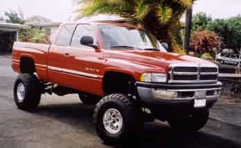 2000 Dodge Ram 1500 extended cab with 5.5" Fabtech suspension lift kit, 3" body lift