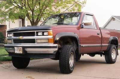 1989 Chevy Silverado with 2" Fabtech suspension lift kit