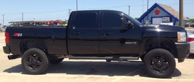 2011 Silverado 2500HD LTZ with Zone Offroad 5†suspension lift kit