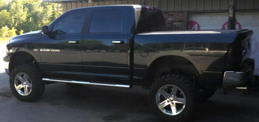 2011 4WD Ram 1500 Big Horn with 6" Zone Offroad suspension lift kit, 3" body lift
