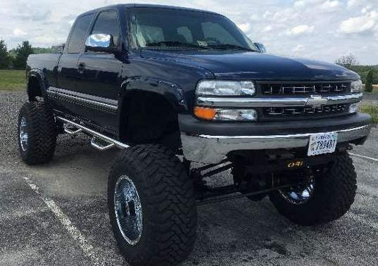 2002 Silverado 1500 lifted total of 17"