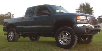 2006 GMC Z-71 with torsion keys, 3" body lift