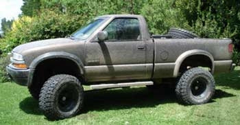 2000 Chevy S10 ZR2 with 6" Superlift lift kit