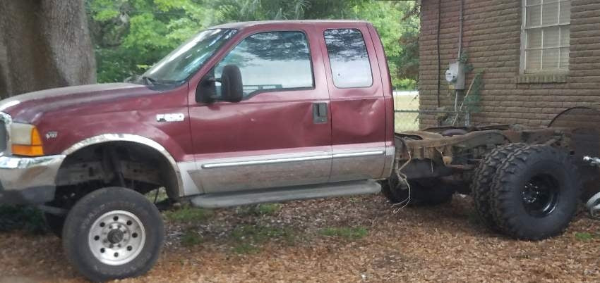 F250 with Rough Country 6" lift kit