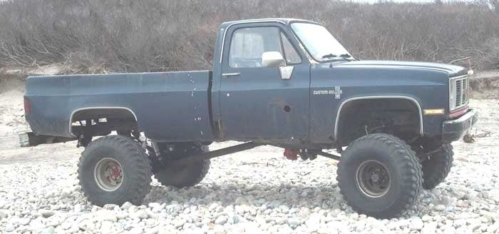 1987 Chevy V10 pickup, 6" Rough Country lift kit
