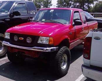 Ford Ranger with custom torsion keys, 3" body lift