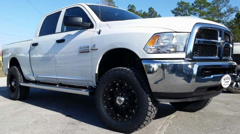 2015 Dodge Ram 2500 with 2.5" leveling kit