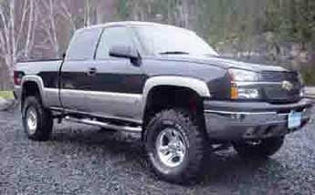 2000 4WD Chevy 1500 with Skyjacker 6" suspension lift kit