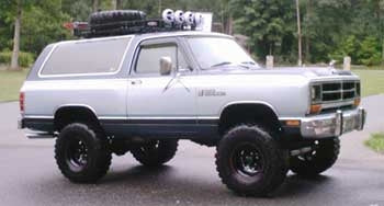 1986 Dodge Ramcharger 5" Superlift suspension lift kit