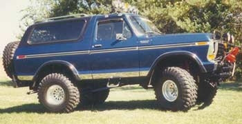 1979 Ford Bronco with 4" Superlift lift kit, 3" custom fabricated body lift