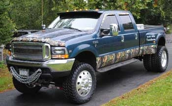 1999 4wd F350 Diesel Dually with a 6" Skyjacker lift kit