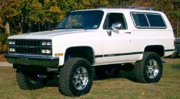 1989 4WD Chevy K5 Blazer with 6" Tuff Country suspension lift kit