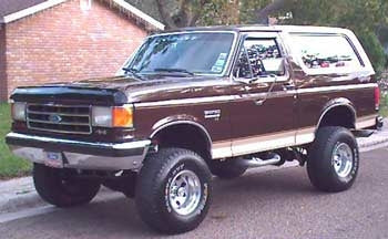 1991 Ford Bronco with 6" suspension lift kit