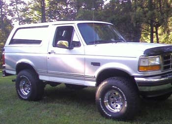 1996 Bronco 351 with 6" suspension lift kit