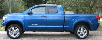 2008 Tundra 4x4 XSP with Skyjacker 2" leveling kit
