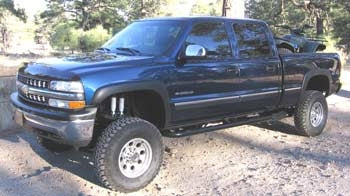 2002 Silverado 1500HD with Fabtech 6" lift kit