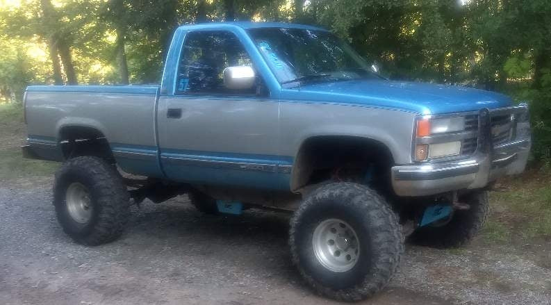 1991 Chevrolet K1500 6" Rough Country suspension lift kit, 3" body lift