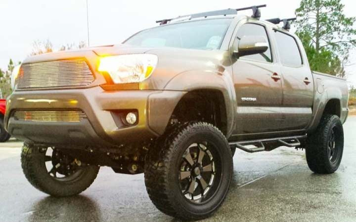 2011 Tacoma with Rough Country 6" lift kit