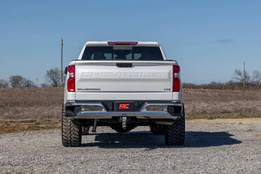 3.5" UCA lift kit for 2025-26 Silverado 1500 by Rough Country