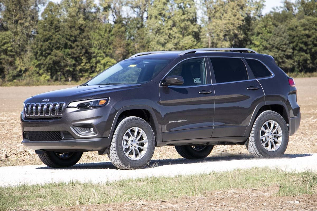 2" lift kit for 2014-23 Jeep Cherokee KL by Rough Country