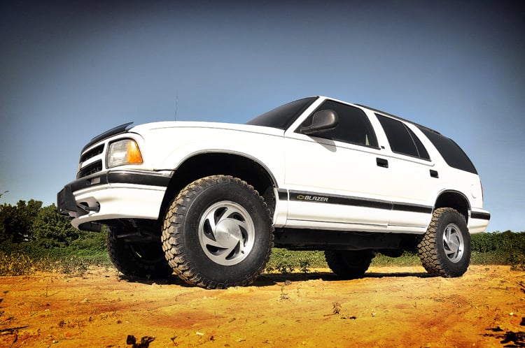 1982-04 4WD Chevy S10 pickup, Blazer, GMC S15 pickup, Jimmy 2.5" lift kit, N3 Nitro shocks