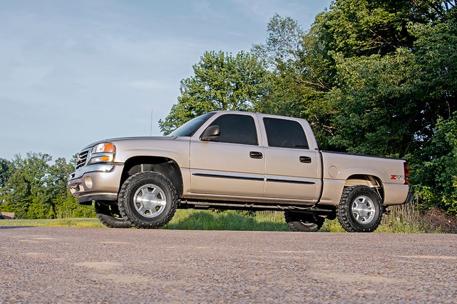 1999-06 4WD Silverado, Sierra 1500 Pickup 1.5"-2.5" Lift Kit