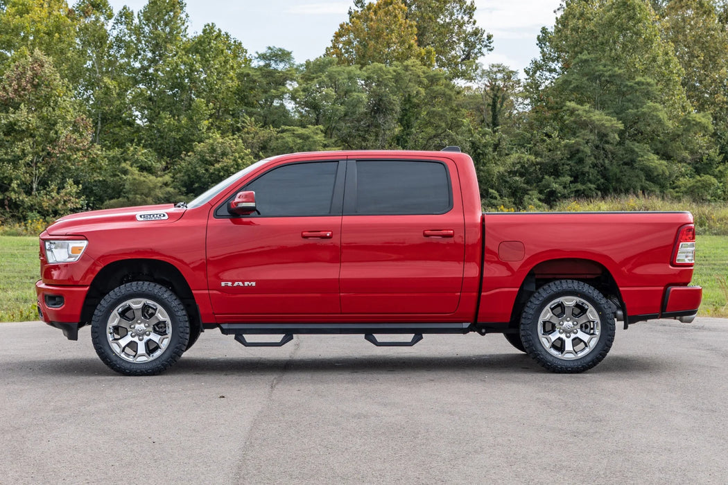 2019-25 Ram 1500 Crew Cab SRX2 Drop Steps