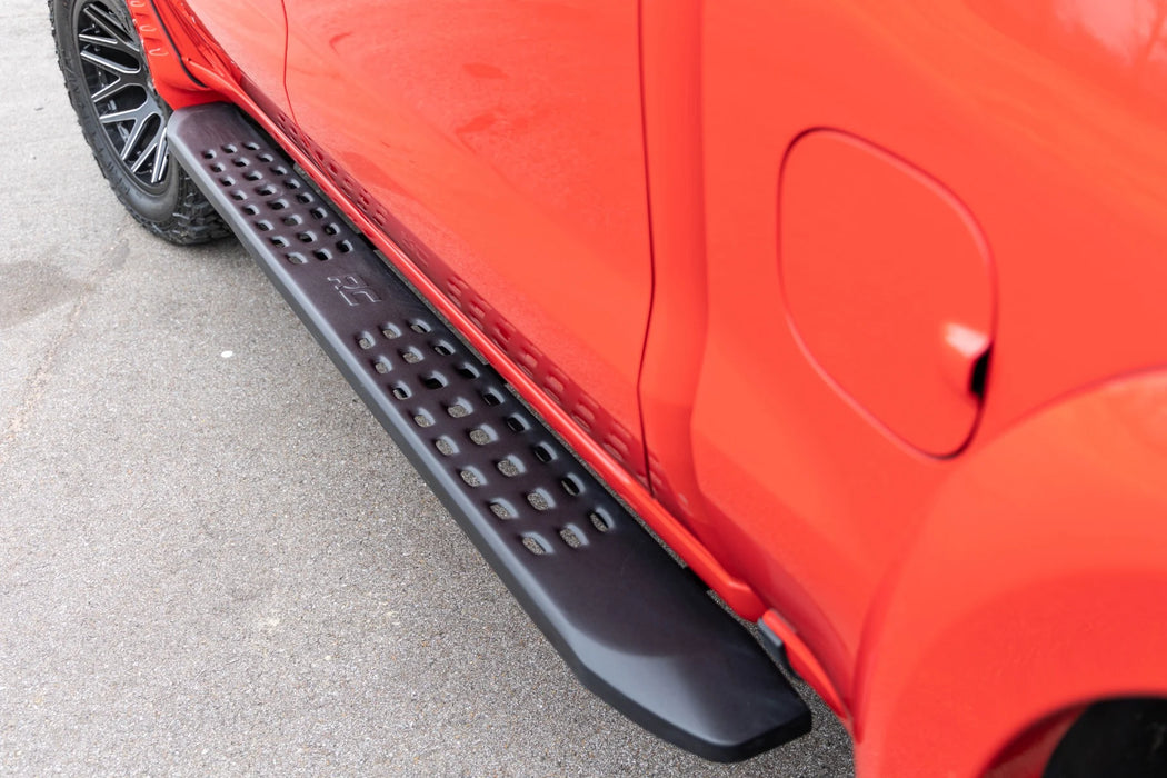 19-24 Silverado, Sierra 1500, 2500HD, 3500HD Crew Cab RPT2 Running Boards