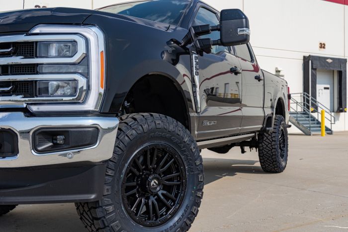 4" Radius Arm Lift Kit w/Falcon 2.1 Shocks 2023-26 Ford F250, F350 Diesel Super Duty 4wd