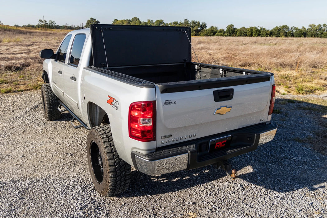 2007-13 Silverado, Sierra 1500 5'6" Bed with Rail Caps, Hard Low Profile Tri-Fold Tonneau Cover