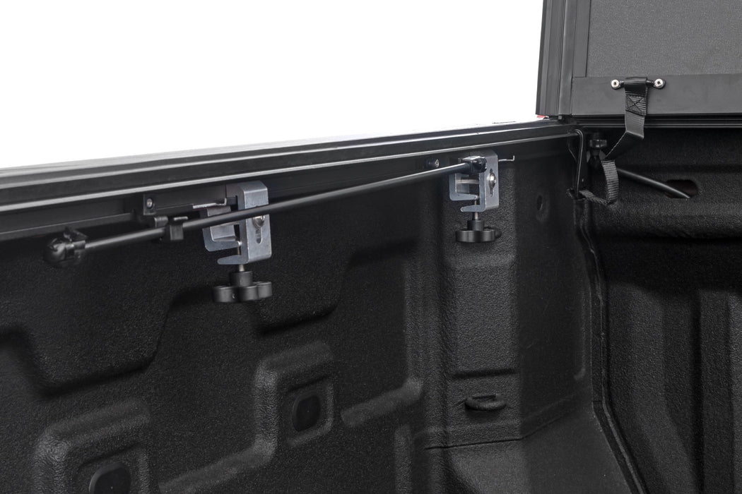 Silverado, Sierra 1500, 2500HD, 3500HD Hard Tri-Fold Tonneau Cover