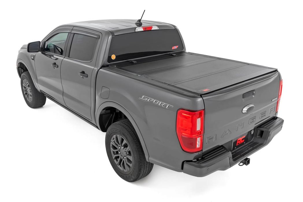 Silverado, Sierra 1500, 2500HD, 3500HD Hard Tri-Fold Tonneau Cover