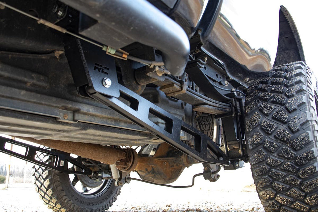 2008-16 4WD Ford F250 Super Duty traction bars (u-bolts below axle)