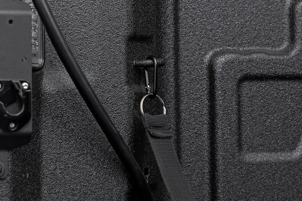 Manual Retractable Bed Cover for 2019-26 Silverado, Sierra 1500