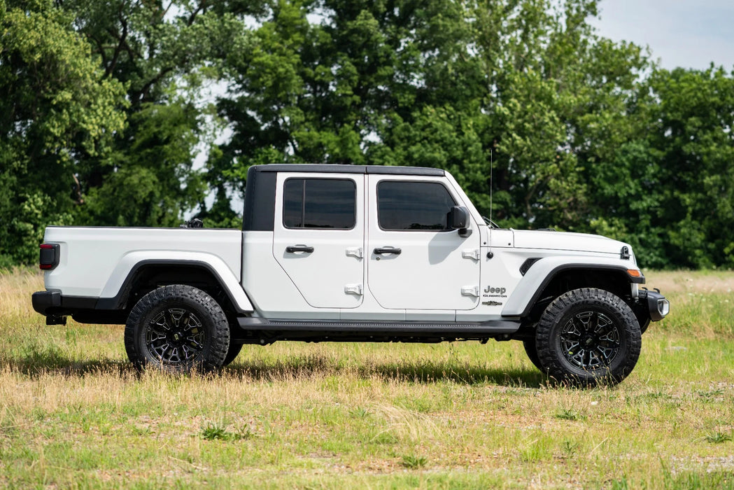 2.5" lift kit for 2024-25 Jeep Gladiator JT, Rubicon by Rough Country
