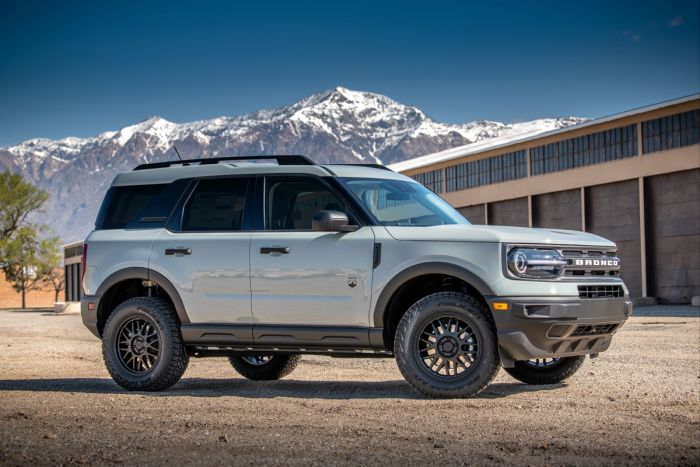 2021-23 4WD Ford Bronco Sport 1.5" SST lift kit