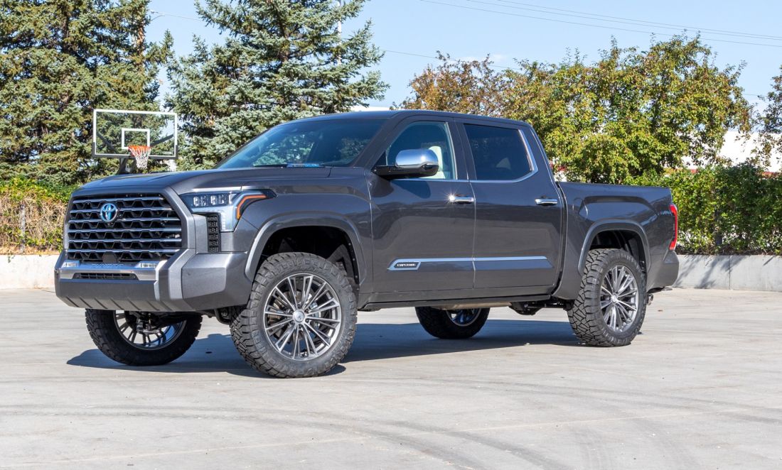 3" lift kit for 2022-25 Toyota Tundra