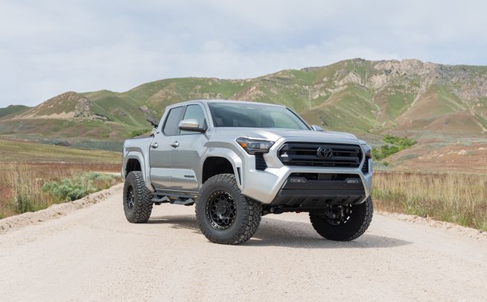 3" SST lift kit w/Falcon 1.1 Monotube Shocks 2024-2026 Tacoma